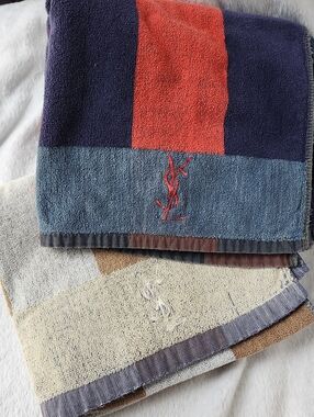 Yves Saint Laurent Vintage Colorblock Towels - Navy & Red - Tan & White